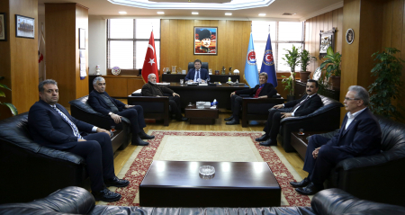 ESKİ YÖNETİCİMİZ MURAT AYTEMİZ, CİNER GRUBU YÖNETİM KURULU ÜYESİ COŞKUN DUYAK VE GENEL MADEN-İŞ SENDİKASI'NDAN SENDİKAMIZA ZİYARET