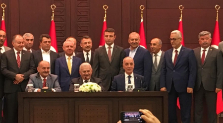 TOPLU İŞ SÖZLEŞMELERİ ÇERÇEVE PROTOKOLÜ İMZALANDI