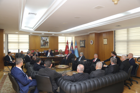  Soma Belediye Başkanı, Siyasi Parti ve STK Temsilcileri Genel Başkanımız İrfan KABALOĞLU'nu Ziyaret Etti