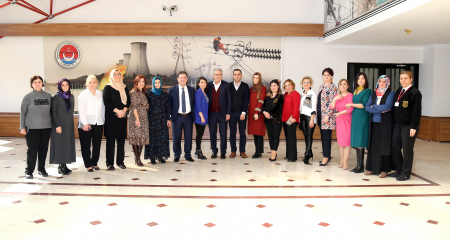 8 MART DÜNYA EMEKÇİ KADINLAR GÜNÜ KUTLU OLSUN