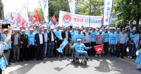 1 MAYIS'I KOCAELİ MİLLİ İRADE MEYDANINDA BÜYÜK BİR COŞKUYLA KUTLADIK