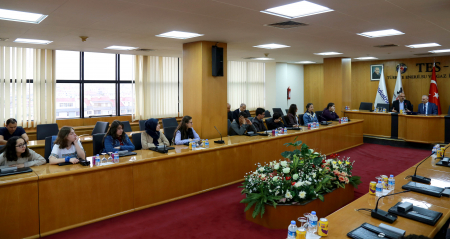 TES-İŞ ADAPAZARI ANADOLU LİSESİ ÖĞRENCİ, YÖNETİCİ ve ÖĞRETMENLERİ SENDİKAMIZI ZİYARET ETTİ.