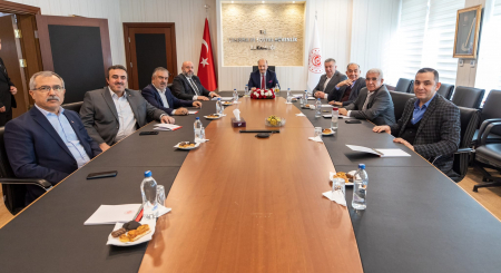 Genel Merkez Yönetim Kurulumuz, T.C. Çalışma ve Sosyal Güvenlik Bakanı Sayın Vedat Bilgin'i Makamında Ziyaret Etti