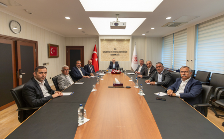 TES-İŞ Heyetinden T.C. Çalışma ve Sosyal Güvenlik Bakanı Prof.Dr.Vedat IŞIKHAN’a “hayırlı olsun” ziyareti 