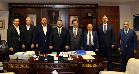 TES-İŞ GENEL MERKEZ YÖNETİCİLERİMİZ, EÜAŞ GENEL MÜDÜRÜ DR. İZZET ALAGÖZ'Ü MAKAMINDA ZİYARET ETTİ
